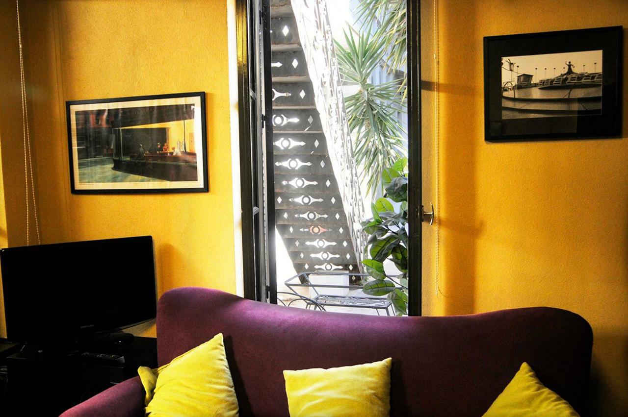 Mosaics Aprtm Touching Acropolis Apartment Athens Exterior photo